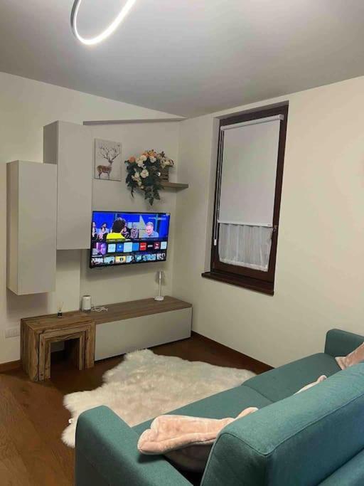 Petit Bijou - Corbet - Monolocale Con Divano Letto In Soggiorno - Massimo 3 Persone Champoluc Eksteriør billede